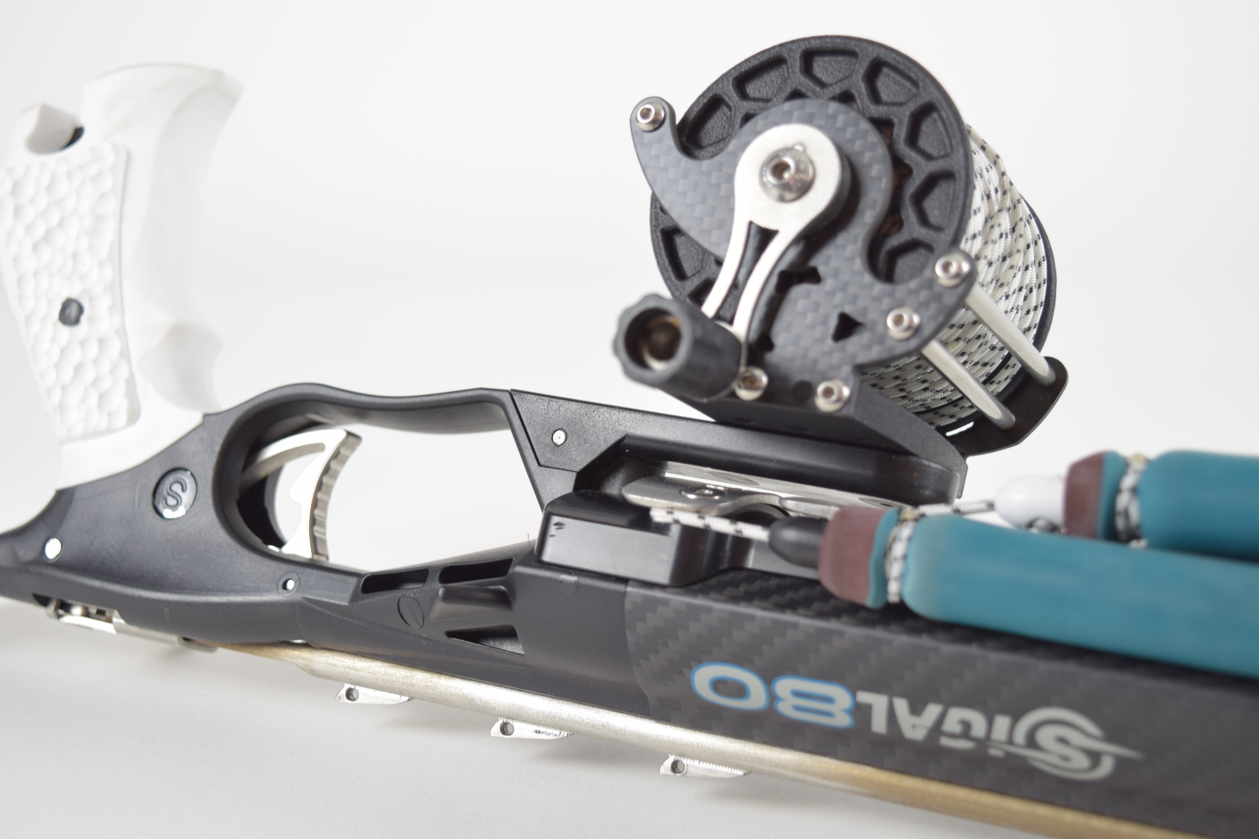 Iron Carbon Vela Inverted Roller