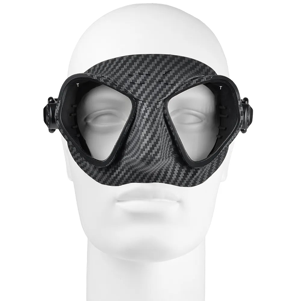 condor-carbon-testa.webp